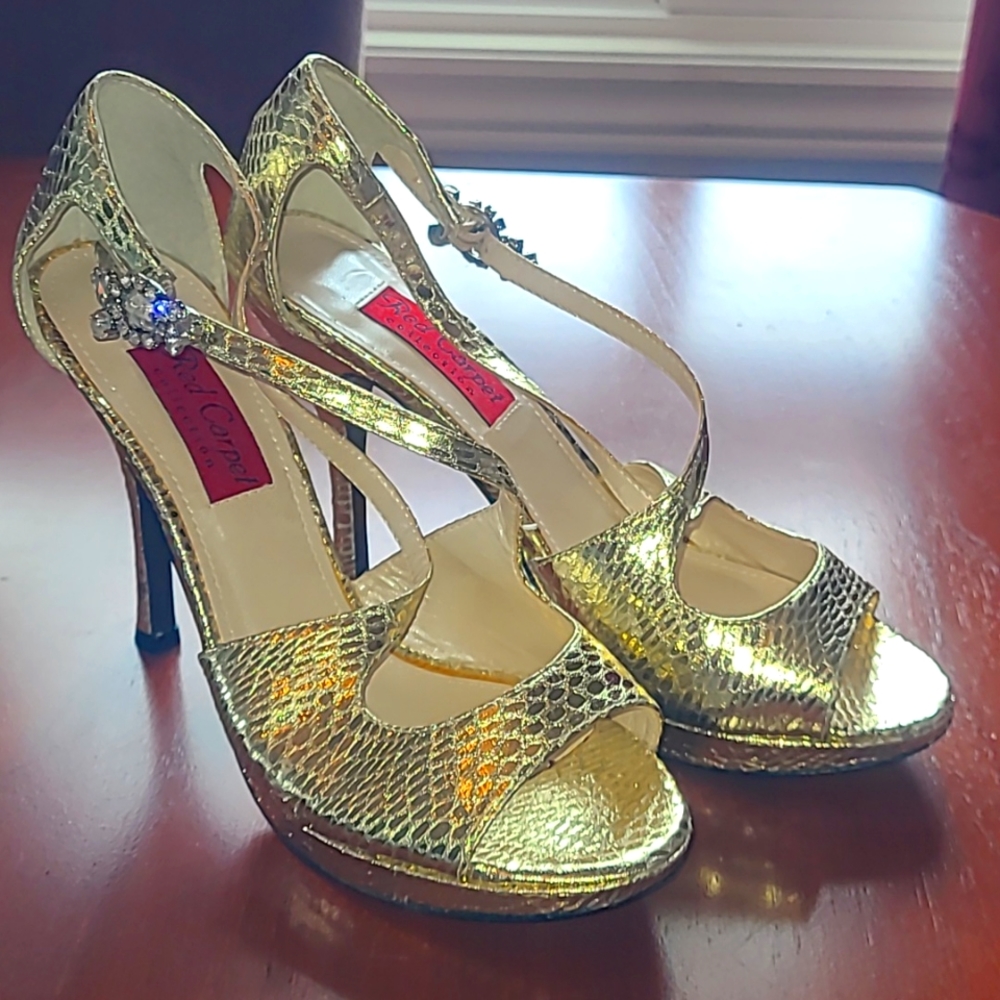 Vintage Metallic Shiny Gold Crystal Peeptoe Platform Red Carpet Heels EUC 7.5